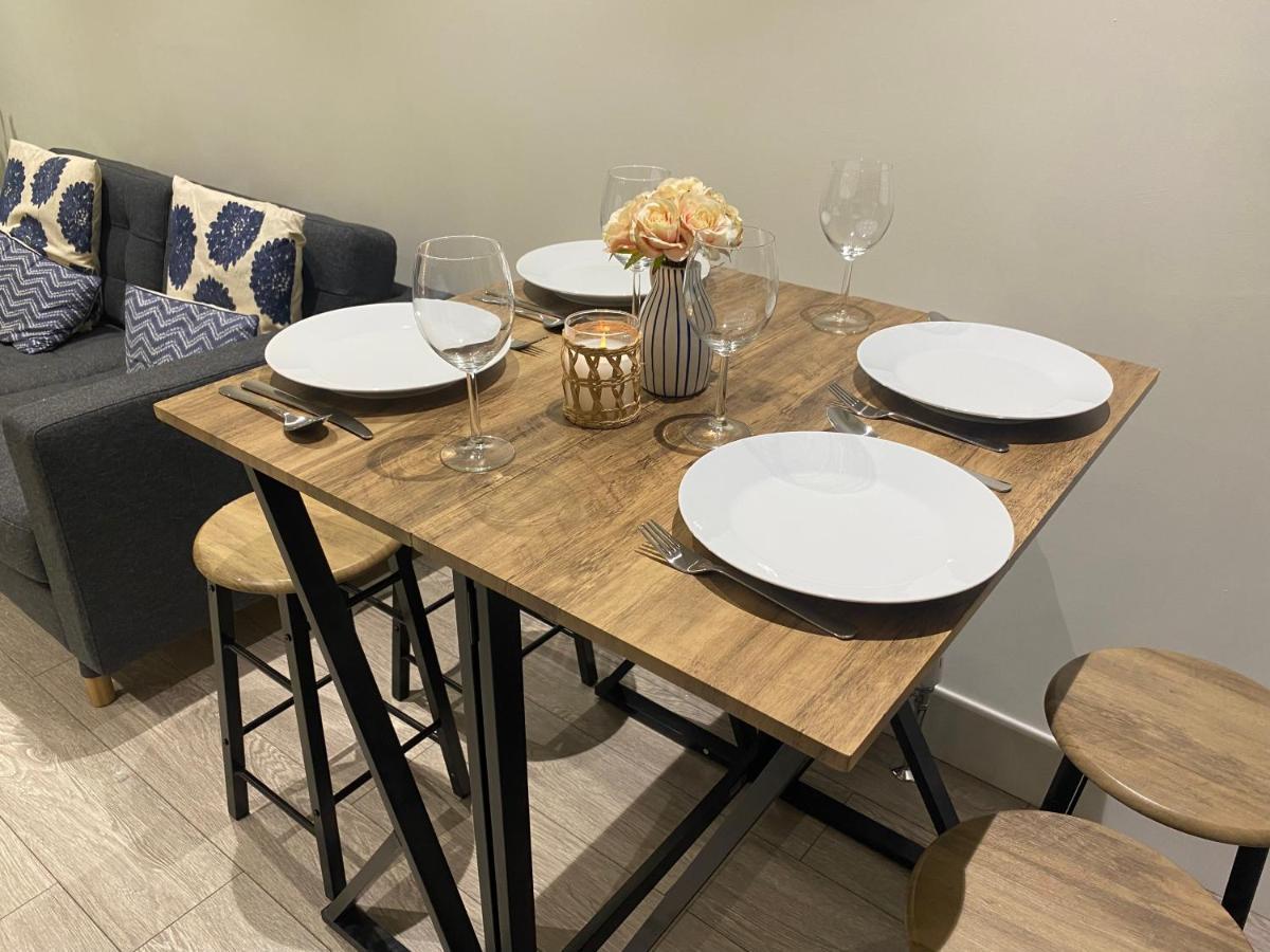 Gladstone Apartments By Bluebell Rooms Southampton Esterno foto